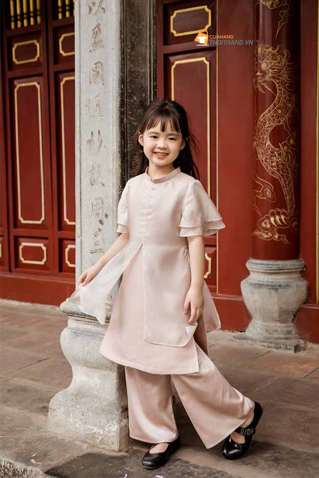 Áo dài cách tân cổ trụ tay bèo 6 tà cho bé